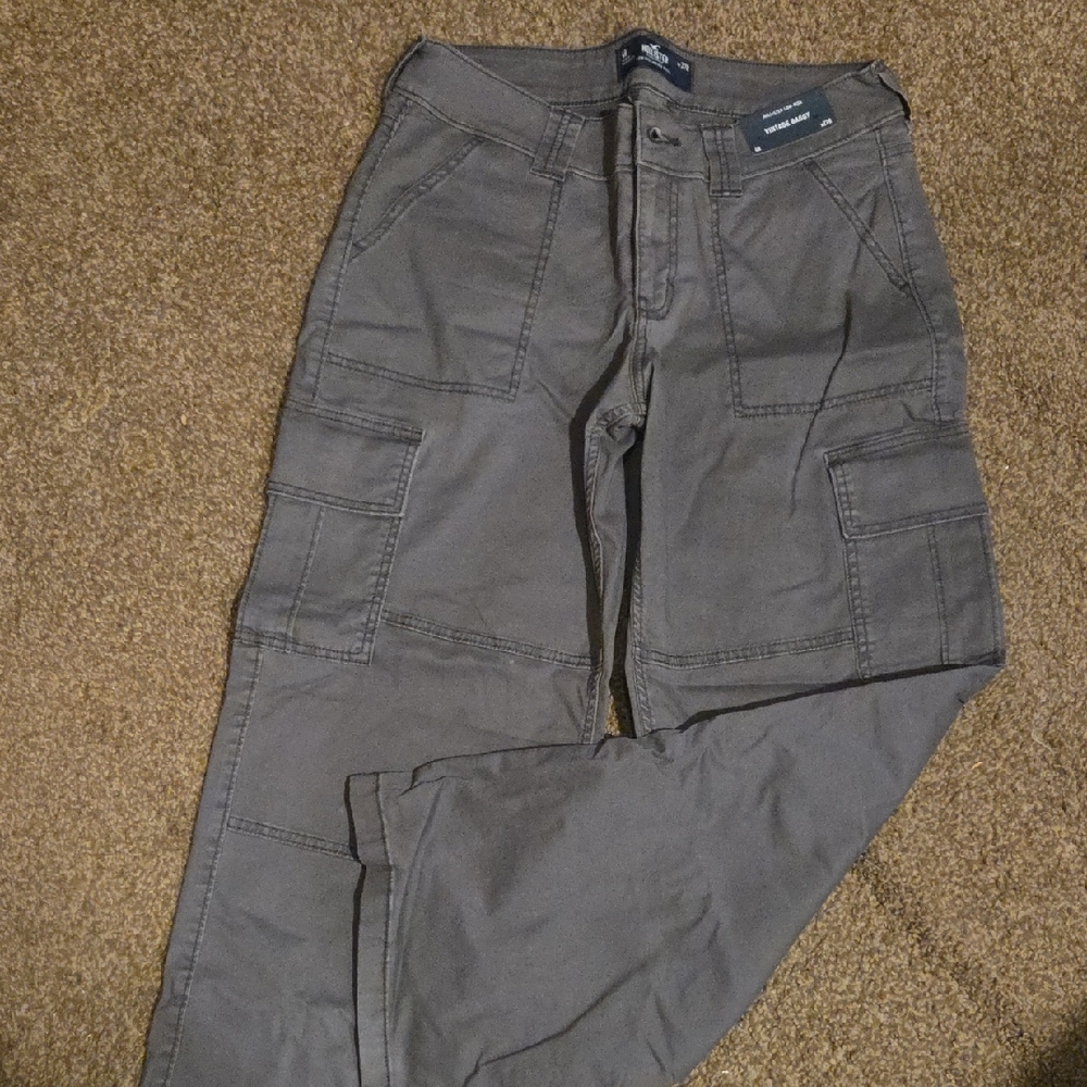 Hollister Women's Gray Cargo Pants